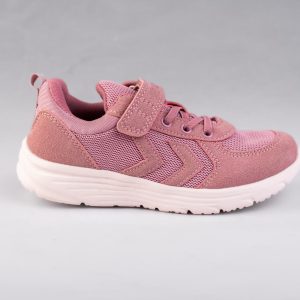Peach and white Hummel